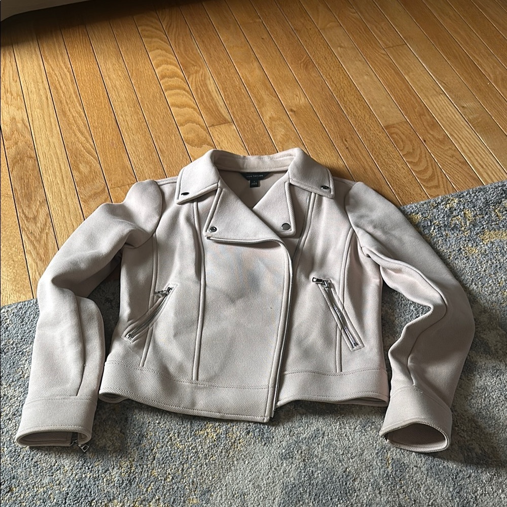 Women's Light Pink Jacket